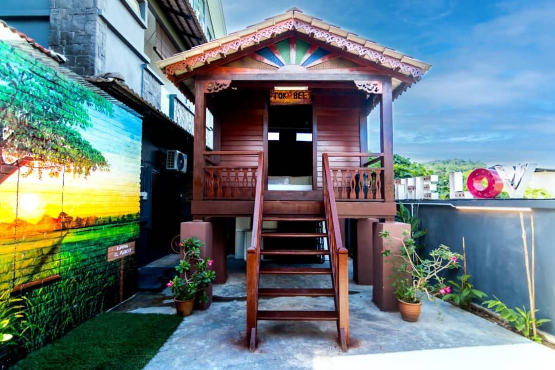 The Best Hotel In Bayan Lepas - The Lov Penang Экстерьер фото